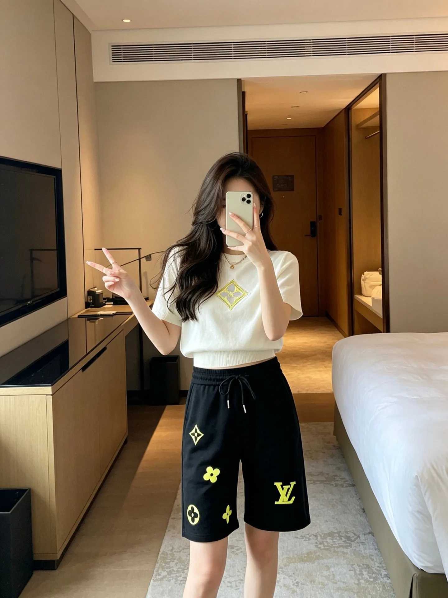 Louis Vuitton/ 26ss logo
